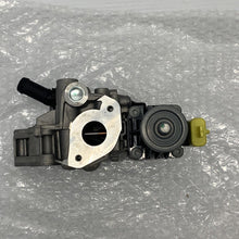 Load image into Gallery viewer, Genuine VOLVO XC60 MK2 EGR Valve 36003300
