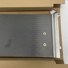 Load image into Gallery viewer, Aircon condensor / radiator VW Touareg 2003-2010 7L0820411G New Genuine VW part