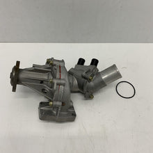 Load image into Gallery viewer, GENUINE RENAULT PUMP WATER ASSY (7700871801)