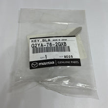 Load image into Gallery viewer, OEM Mazda G2YA-76-2GXB Retractable Flip Key Blank 2 3 5 6 Miata CX-7 CX-9 RX-8
