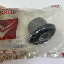 Load image into Gallery viewer, PEUGEOT 306, PARTNER/CITROEN XSARA FRONT TRAILING ARM WISHBONE BUSH, 96110483