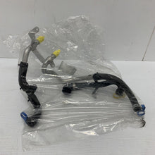 Load image into Gallery viewer, Genuine Jaguar Heater Hose and Tube T2H34583