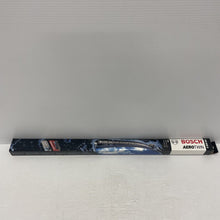 Load image into Gallery viewer, BOSCH Wiper Blade Pair Aerotwin Retro  with integrated washer jet AR608S