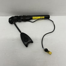 Load image into Gallery viewer, Genuine Vauxhall Meriva B LH Front Outer Seat Belt Pretensioner 39050199