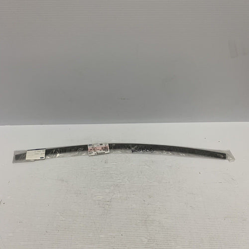 Genuine Ford 1364666 SEAL