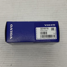 Load image into Gallery viewer, Genuine Volvo xc40 battery control module 32319770