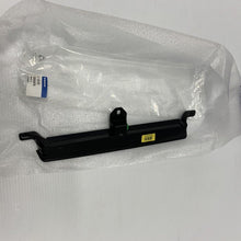 Load image into Gallery viewer, Genuine Volvo Center High Mount Stop Light (Rear) v70 v70xc 30634878