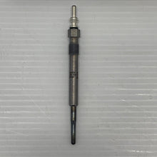 Load image into Gallery viewer, Bosch 0250202102 Glow Plug