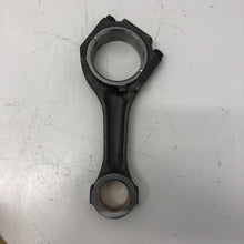 Load image into Gallery viewer, genuine Iveco connecting rod 504099913