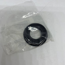 Load image into Gallery viewer, GENUINE LAND ROVER Retainer Fuel Injector - LR019663 Def 2007-16 - 2.4L Diesel