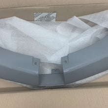 Load image into Gallery viewer, Genuine Land Rover discovery sport 15- bumper cover VPLCB0440