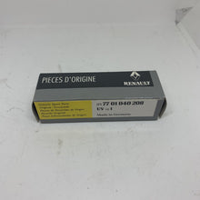 Load image into Gallery viewer, Genuine Renault Glow Plug 7701040208