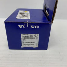 Load image into Gallery viewer, Genuine VOLVO:S90 II,V60 II,S60 III,XC60 II,XC60 II SUV BRAKE PAD FRONT 32276321