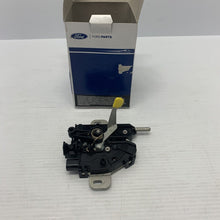 Load image into Gallery viewer, Genuine Ford Mondeo Estate MK4 Mondeo MK4 Bonnet Latch 1694298