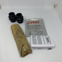 Load image into Gallery viewer, GENUINE  Range Rover &amp; Discovery 4 Rear Brake Caliper Slider Pin Kit SMN500040