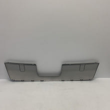Load image into Gallery viewer, Genuine Land Rover Discvoery 5 17 rear towing hook cover lr083034