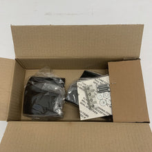 Load image into Gallery viewer, DISCOVERY 5 WING MOULDINGS FOR SIDE STEP FIT NEW GENUINE VPLRP0358