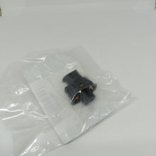 Load image into Gallery viewer, NEW GENUINE JAGUAR/RANGE ROVER CONNECTOR - YPC800650