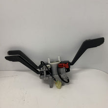 Load image into Gallery viewer, Genuine IVECO Combi switch 99450520
