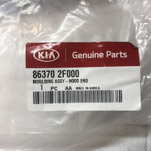 Load image into Gallery viewer, Genuine Kia 04-07 Spectra Hood End Moulding 86370 2f000
