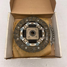Load image into Gallery viewer, NEW VW SKODA SEAT GOLF R32 CLUTCH PLATE AND PRESSURE PLATE 04C141016E GENUINE