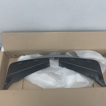 Load image into Gallery viewer, Genuine Land Rover discovery sport 15- bumper cover VPLCB0440