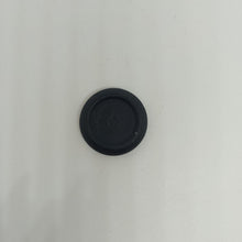 Load image into Gallery viewer, NEW GENUINE LR RANGE ROVER VELAR L560 Brake Master Cyl. Plug - LR003292