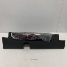 Load image into Gallery viewer, GENUINE RENAULT REAR LIGHT 8200202745