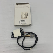 Load image into Gallery viewer, Bosch Particle Sensor VW 03N906261D - BNIB