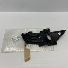 Load image into Gallery viewer, Genuine FORD MONDEO 2015 FRONT BUMPER FOG GRILLE L H 1943055