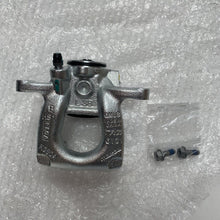 Load image into Gallery viewer, New Genuine Mazda Body &amp; Piston(L),Cal GMY02671X / GMY0-26-71X OEM