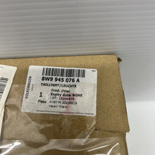 Load image into Gallery viewer, 47713995