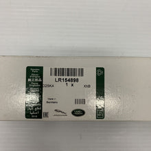 Load image into Gallery viewer, Genuine land Rover Range Rover Evoque 12- rh and lh wiper kit lr154898