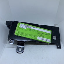 Load image into Gallery viewer, NEW GENUINE LAND ROVER RANGE ROVER SPORT RIGHT LOWER RADIATOR BRACKET LR054810