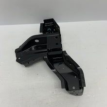 Load image into Gallery viewer, Genuine Vauxhall Saab sidemember frame 13326393