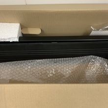 Load image into Gallery viewer, LAND ROVER RANGE ROVER IV L405 Right Hand Body Side Step VPLGP0227 NEW GENUINE