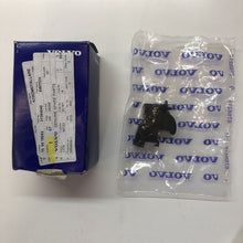 Load image into Gallery viewer, Genuine VOLVO V40 2015 DRIVERS OFF SIDE REAR O/S WINDOW SWITCH 31394840