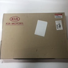 Load image into Gallery viewer, Genuine Kia Glass Moulding Assembly Brand New 87820a4000