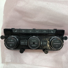 Load image into Gallery viewer, GENUINE VOLKSWAGEN CLIMATE CONTROL SWITCH BRAND NEW  5G0907044ARWZU