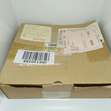 Load image into Gallery viewer, NEW GENUINE AUDI Q5 8R Front Right Door Mirror Glass 8R0857536H