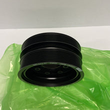 Load image into Gallery viewer, NEW LAND ROVER DISCOVERY V L462 CRANKSHAFT PULLEY LR124257 GENUINE