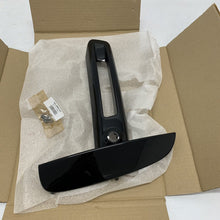 Load image into Gallery viewer, RANGE ROVER 2013- FOG LAMP BEZEL GENUINE NEW RHS VPLGB0384