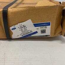 Load image into Gallery viewer, Genuine Ford Ranger Raptor Front Vented Brake Discs x2  332mm 2019-2022 1879954