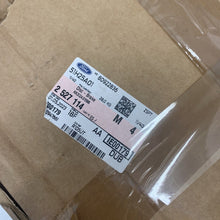 Load image into Gallery viewer, Genuine Ford Transit MK8 MK9 Rear Brake Discs RWD Twin Rear Wheels 2014- 2527114