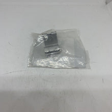 Load image into Gallery viewer, Genuine Jaguar Edge Clip C2D5914