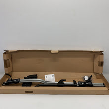 Load image into Gallery viewer, Genuine Land Rover Range Rover Bicycle Mounting Kit vplzr0186