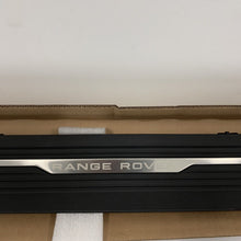 Load image into Gallery viewer, LAND ROVER RANGE ROVER IV L405 Right Side Step VPLGP0365 NEW GENUINE
