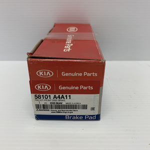 GENUINE Kia Carens 2012 to 2016 FRONT Brake Pads 58101A4A11