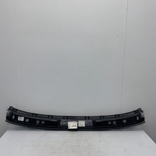Load image into Gallery viewer, Genuine Volkswagen Crafter 30 panel van Roof Frame 2E0817505 Brand New Genuine
