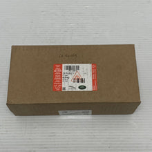 Load image into Gallery viewer, LAND ROVER RANGE ROVER IV L405 Front Wheel Brake Pad LR160069 NEW GENUINE